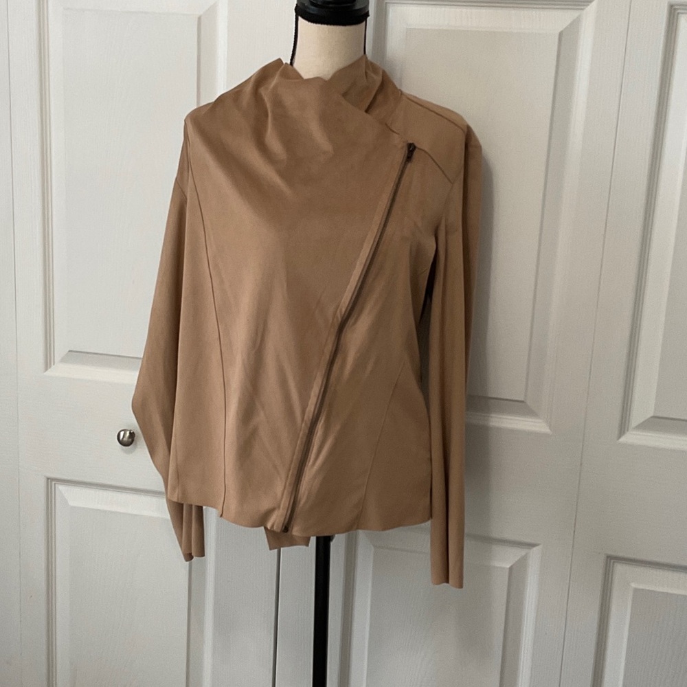 NWOT kingston grey Faux Suede Tan Jacket, Asymmetrical Zip, Large, Lightweight